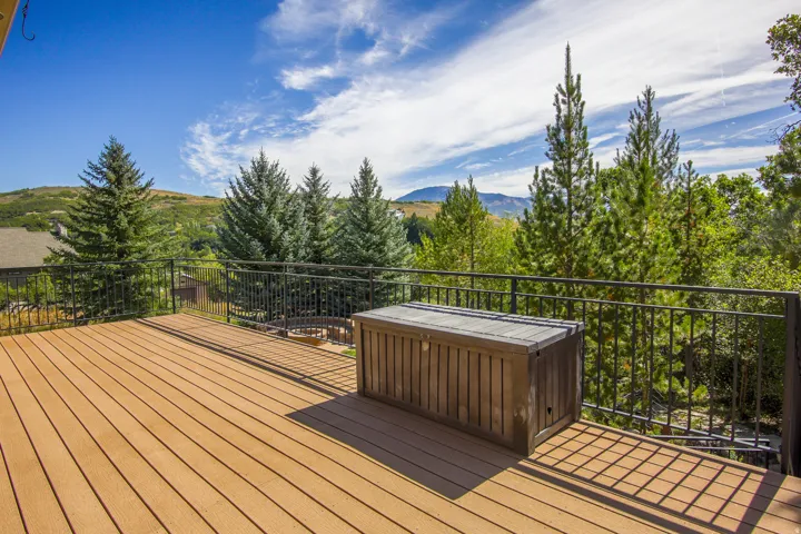 6001 Wasatch Dr, Mountain Green, Utah 84050
