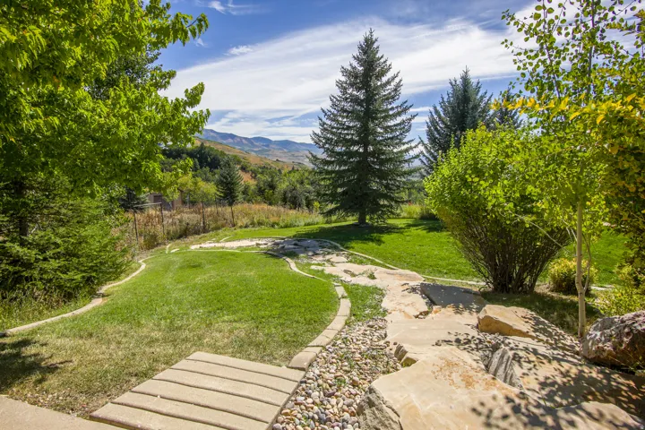 6001 Wasatch Dr, Mountain Green, Utah 84050