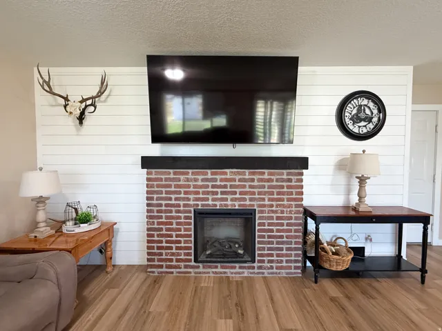 5648 S 6950 W, Hooper, Utah 84315