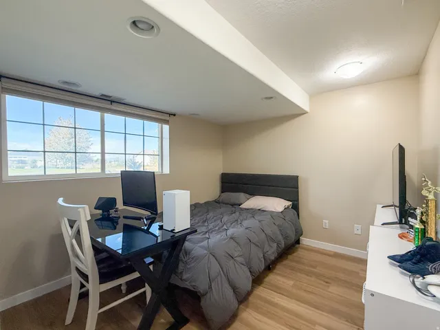 5648 S 6950 W, Hooper, Utah 84315
