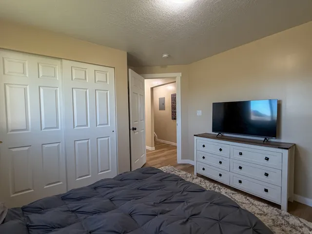 5648 S 6950 W, Hooper, Utah 84315
