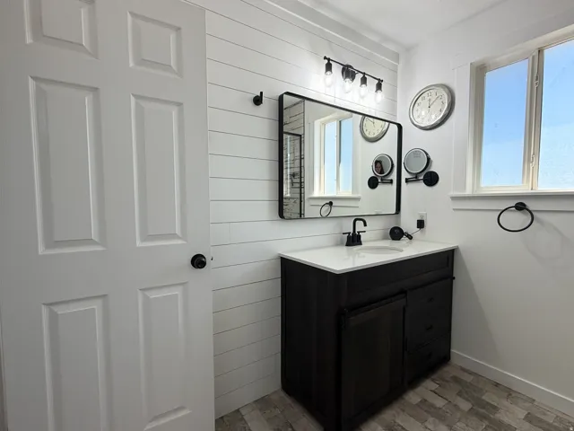 5648 S 6950 W, Hooper, Utah 84315