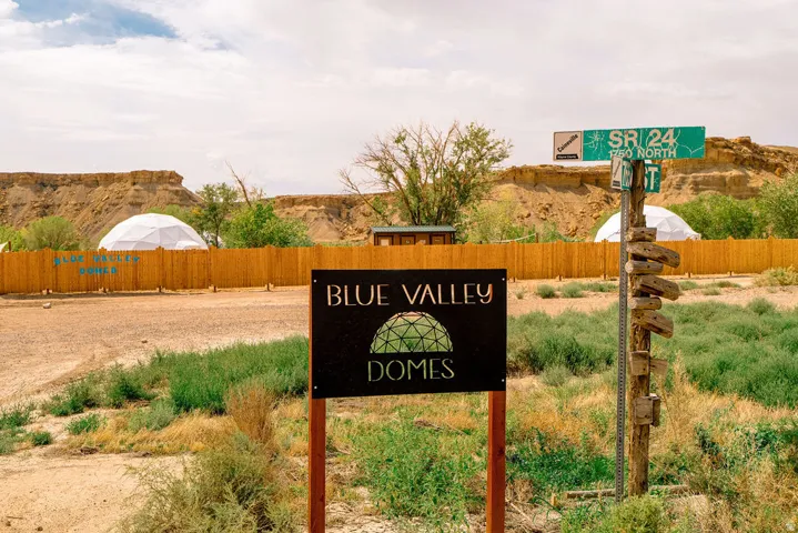7650 E Sr 24 Giles Rd, Caineville, Utah 84775