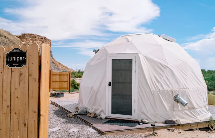 7650 E Sr 24 Giles Rd, Caineville, Utah 84775