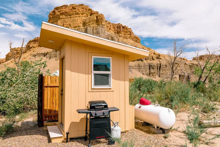 7650 E Sr 24 Giles Rd, Caineville, Utah 84775