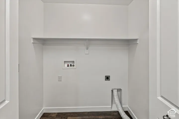 Laundry - Upper Level Hallway
