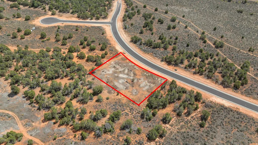 Developable lot featuring established road frontage and a cul-de-sac