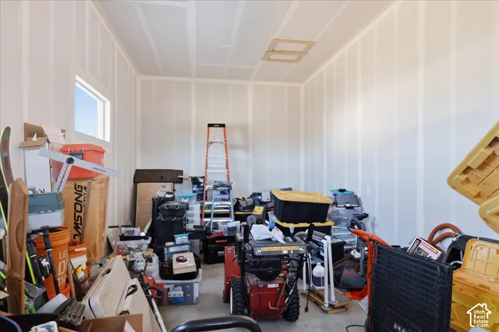 3rd car garage, extra wide, extra deep extra tall
