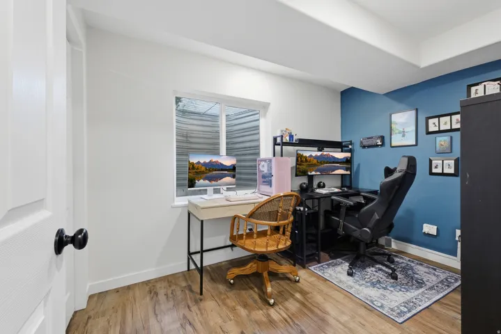 696 W 1960 N, Clinton, Utah 84015