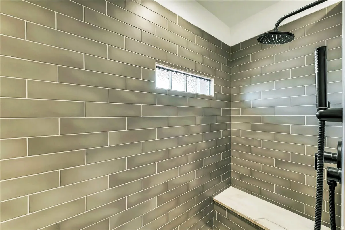 Walk In Primary Shower