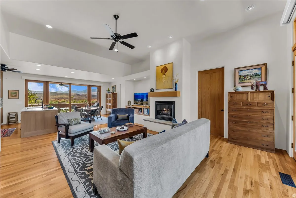 Living Area to Dining Room