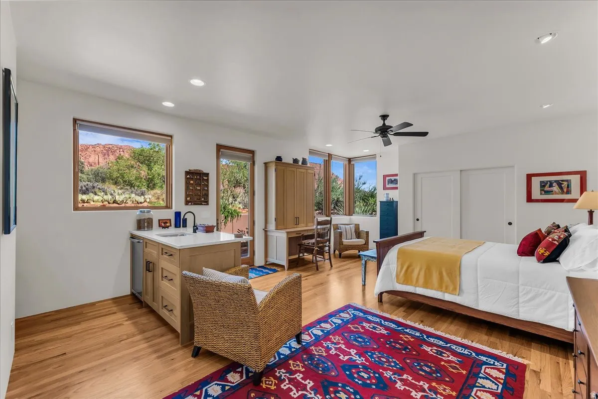 Guest Suite with Private Entrance and Kitchenette
