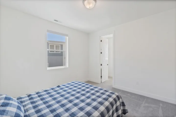 1924 W Oakridge Dr, Lehi, Utah 84048