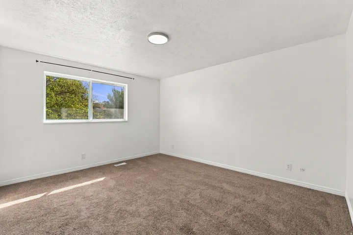 3542 S Toolson Dr, Magna, Utah 84044