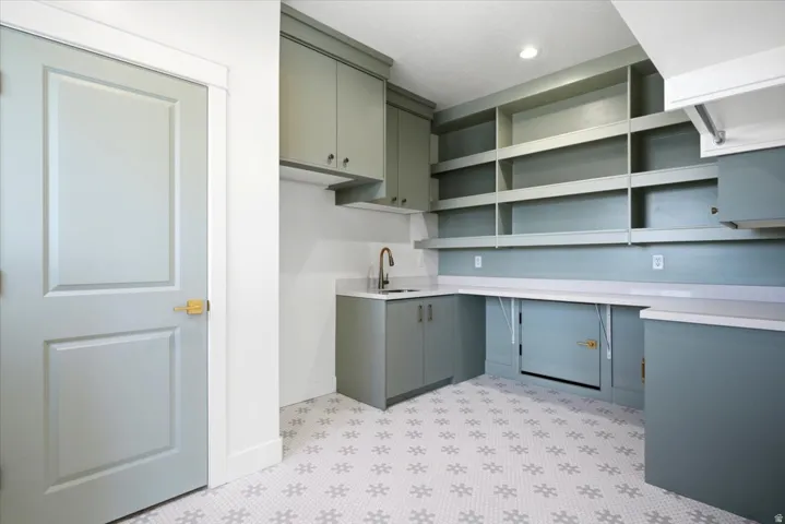 walk in pantry and laundry room combined