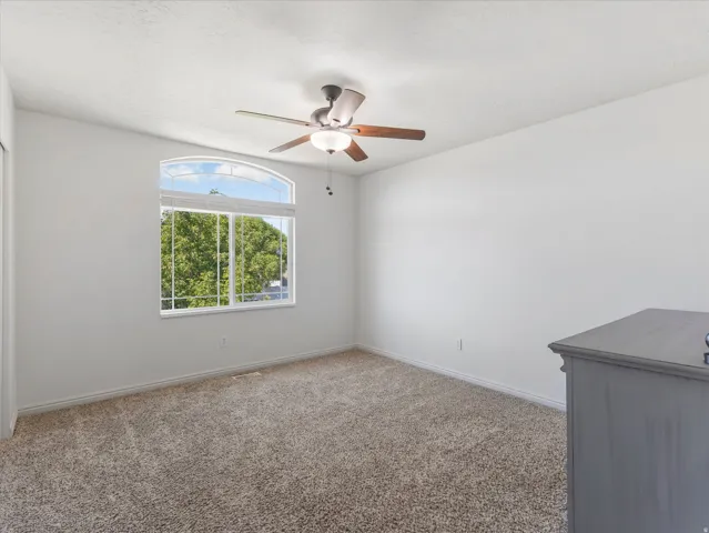 991 W Oldham Dr, North Salt Lake, Utah 84054