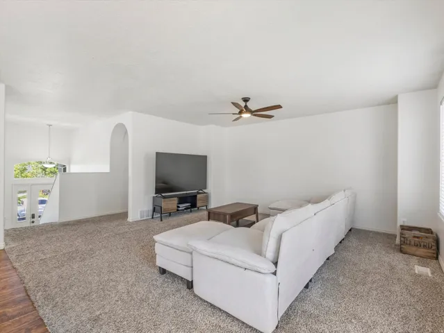 991 W Oldham Dr, North Salt Lake, Utah 84054