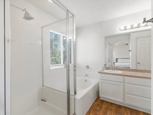991 W Oldham Dr, North Salt Lake, Utah 84054