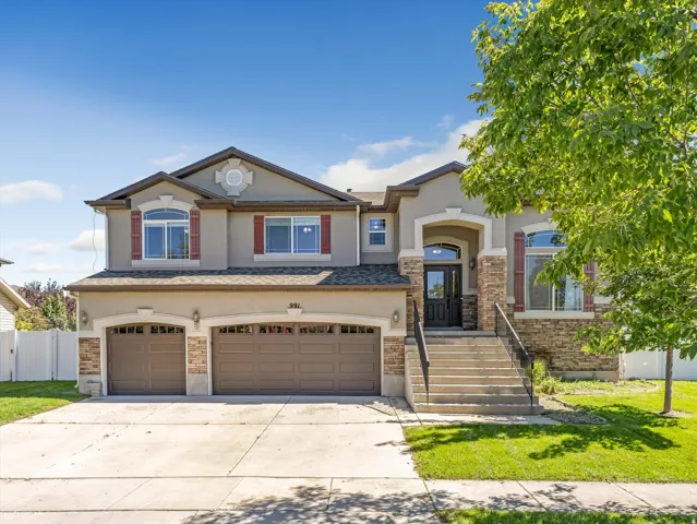 991 W Oldham Dr, North Salt Lake, Utah 84054