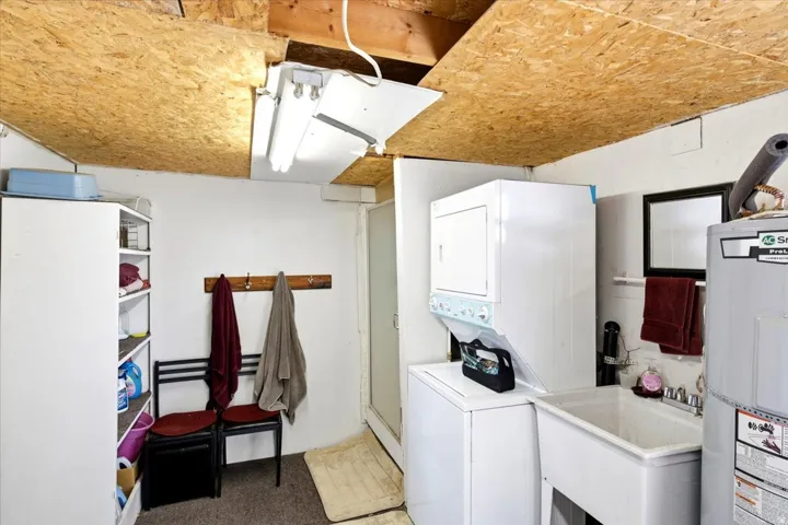 shower / laundry in outbuilding