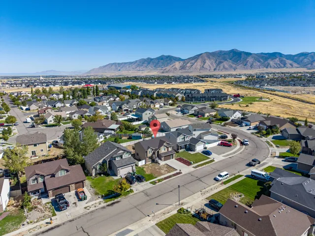 Mountain backdrop with a residential neighborhood