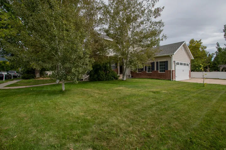 12 E 2150 N, Layton, Utah 84041