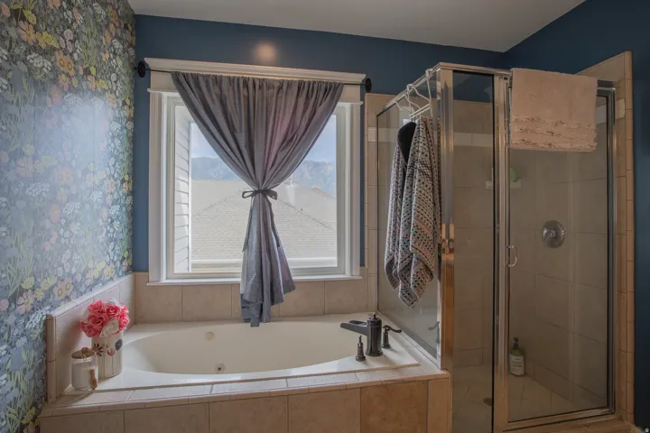 12 E 2150 N, Layton, Utah 84041