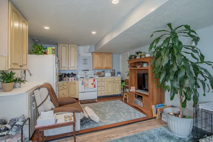 12 E 2150 N, Layton, Utah 84041