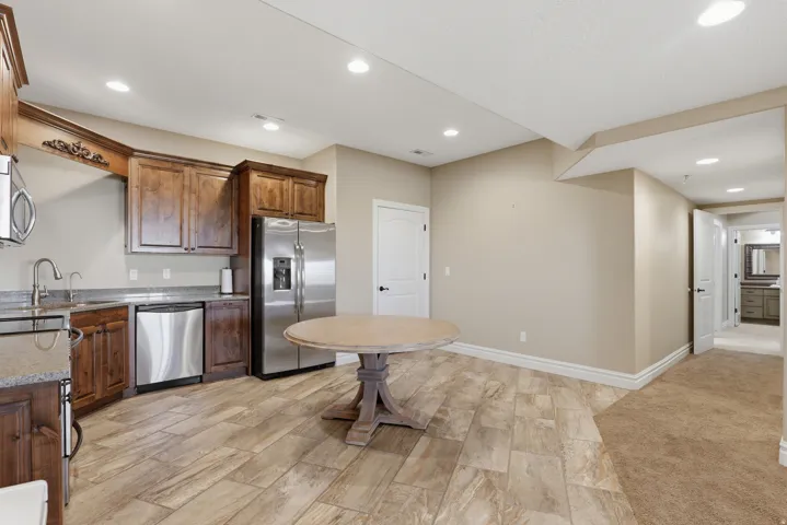 1385 N Compton Rd, Farmington, Utah 84025