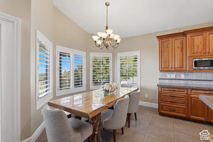 1385 N Compton Rd, Farmington, Utah 84025