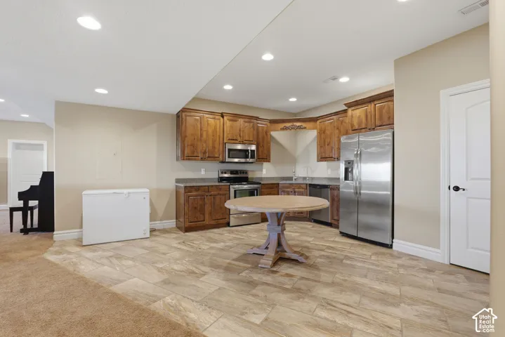 1385 N Compton Rd, Farmington, Utah 84025