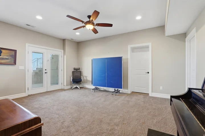 1385 N Compton Rd, Farmington, Utah 84025