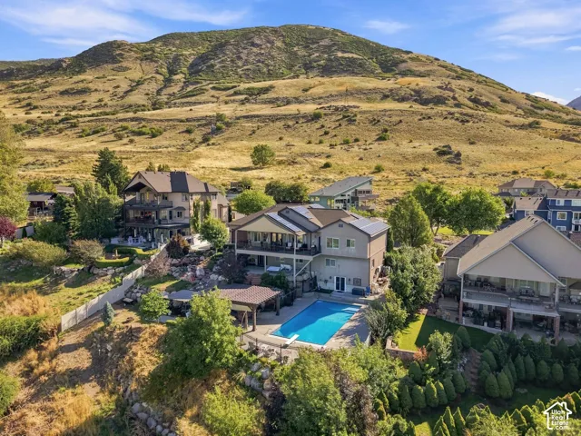 1385 N Compton Rd, Farmington, Utah 84025