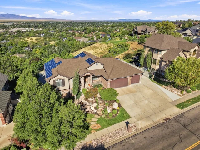 1385 N Compton Rd, Farmington, Utah 84025