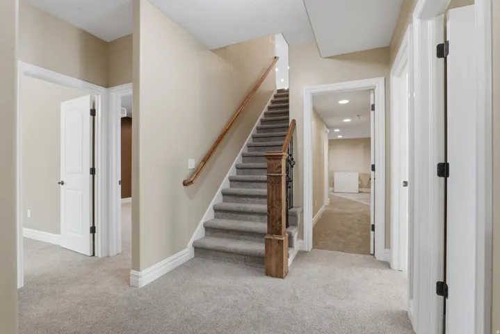 1385 N Compton Rd, Farmington, Utah 84025