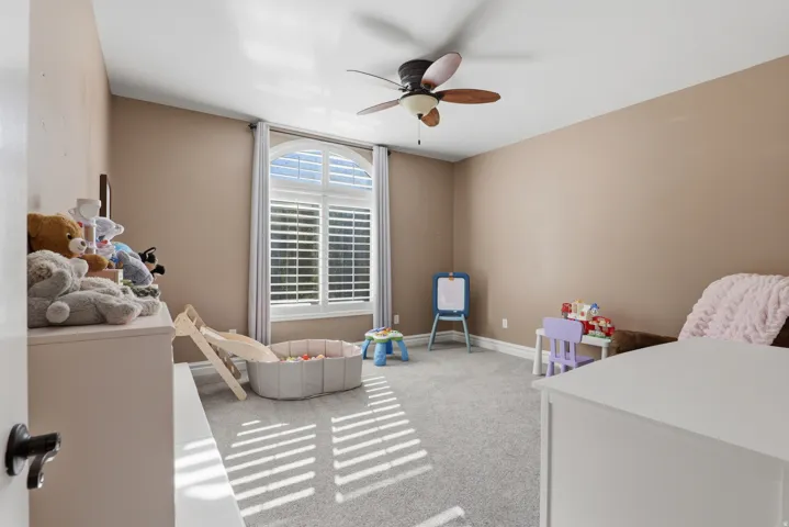 1385 N Compton Rd, Farmington, Utah 84025
