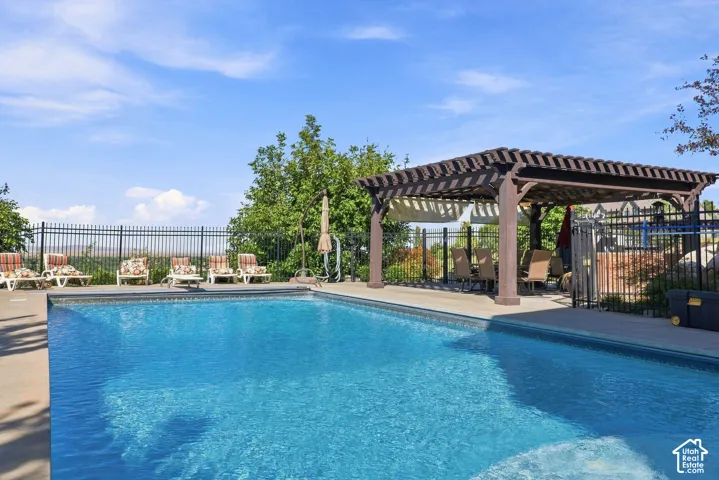 1385 N Compton Rd, Farmington, Utah 84025