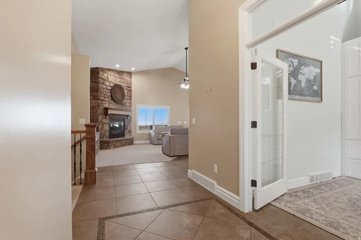 1385 N Compton Rd, Farmington, Utah 84025