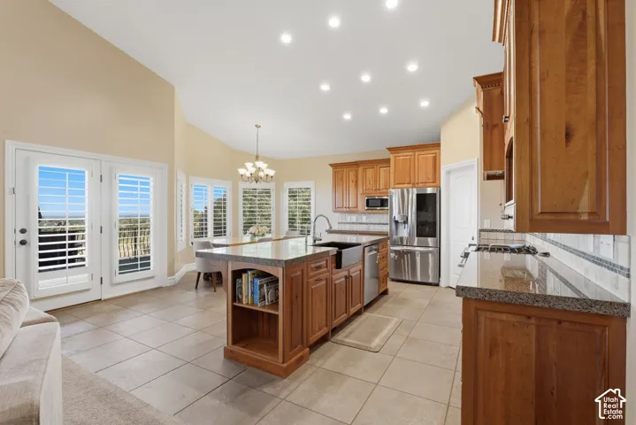 1385 N Compton Rd, Farmington, Utah 84025