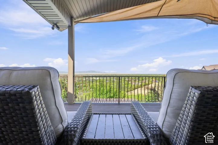 1385 N Compton Rd, Farmington, Utah 84025