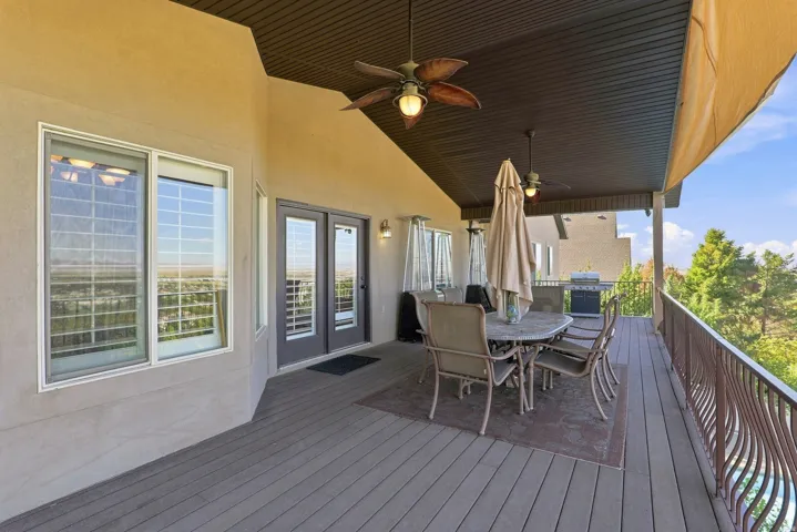 1385 N Compton Rd, Farmington, Utah 84025