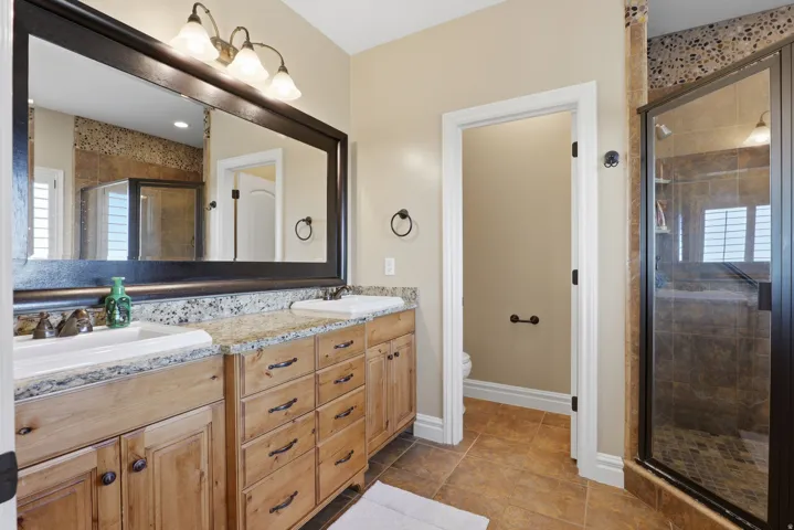 1385 N Compton Rd, Farmington, Utah 84025