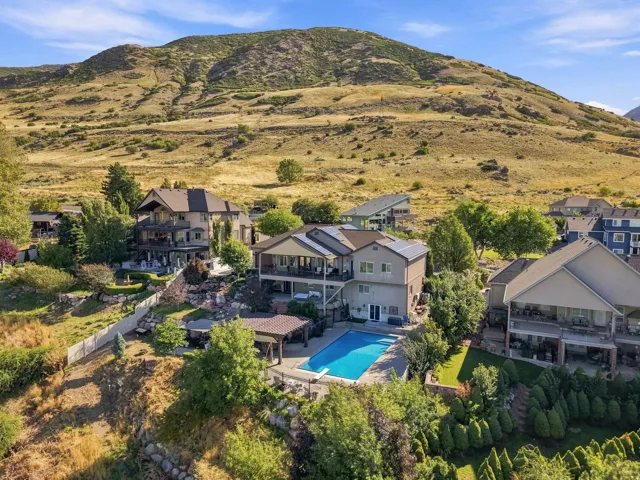 1385 N Compton Rd, Farmington, Utah 84025