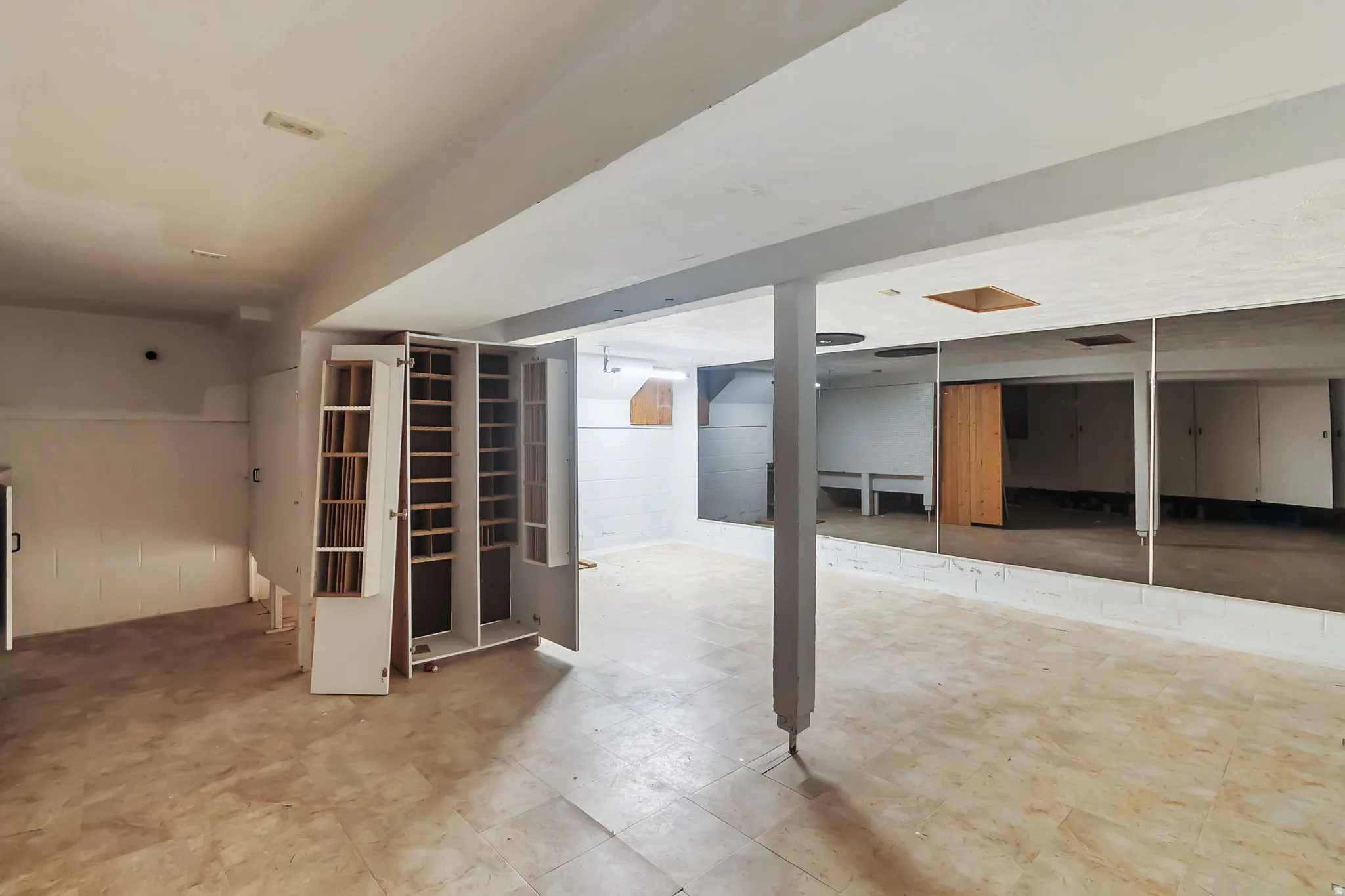 Craft/workout/storage room