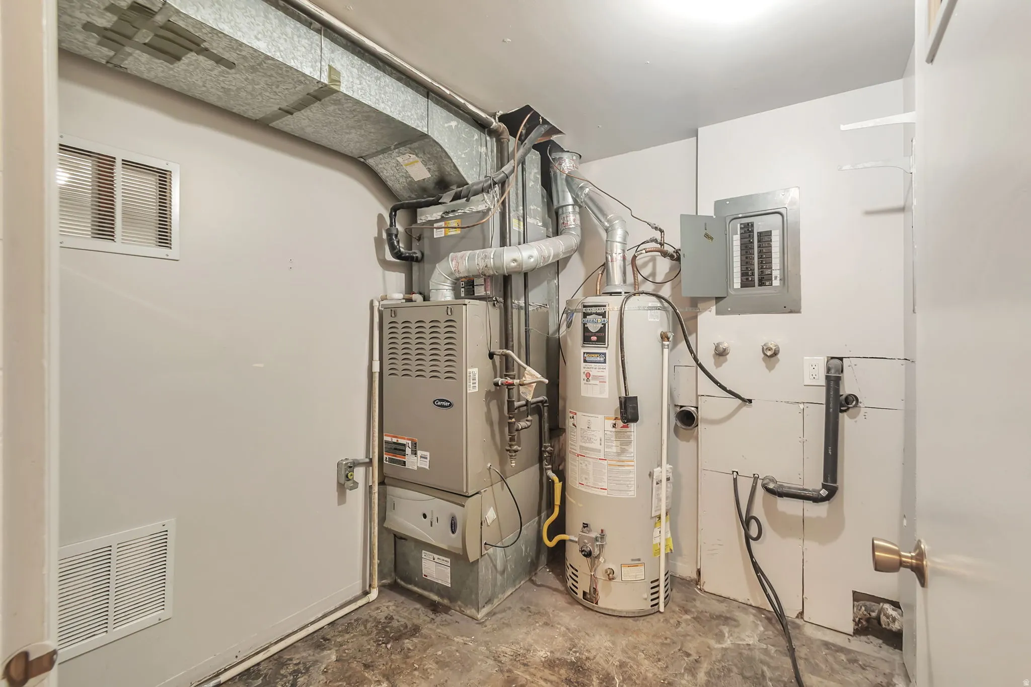 Utility/laundry room