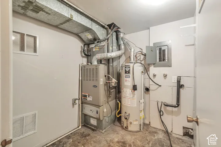 Utility/laundry room