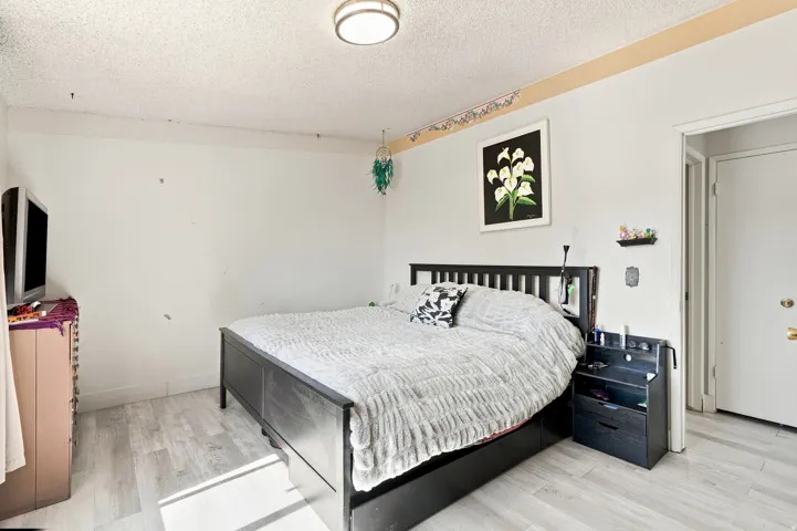 Wood-finish flooring throughout