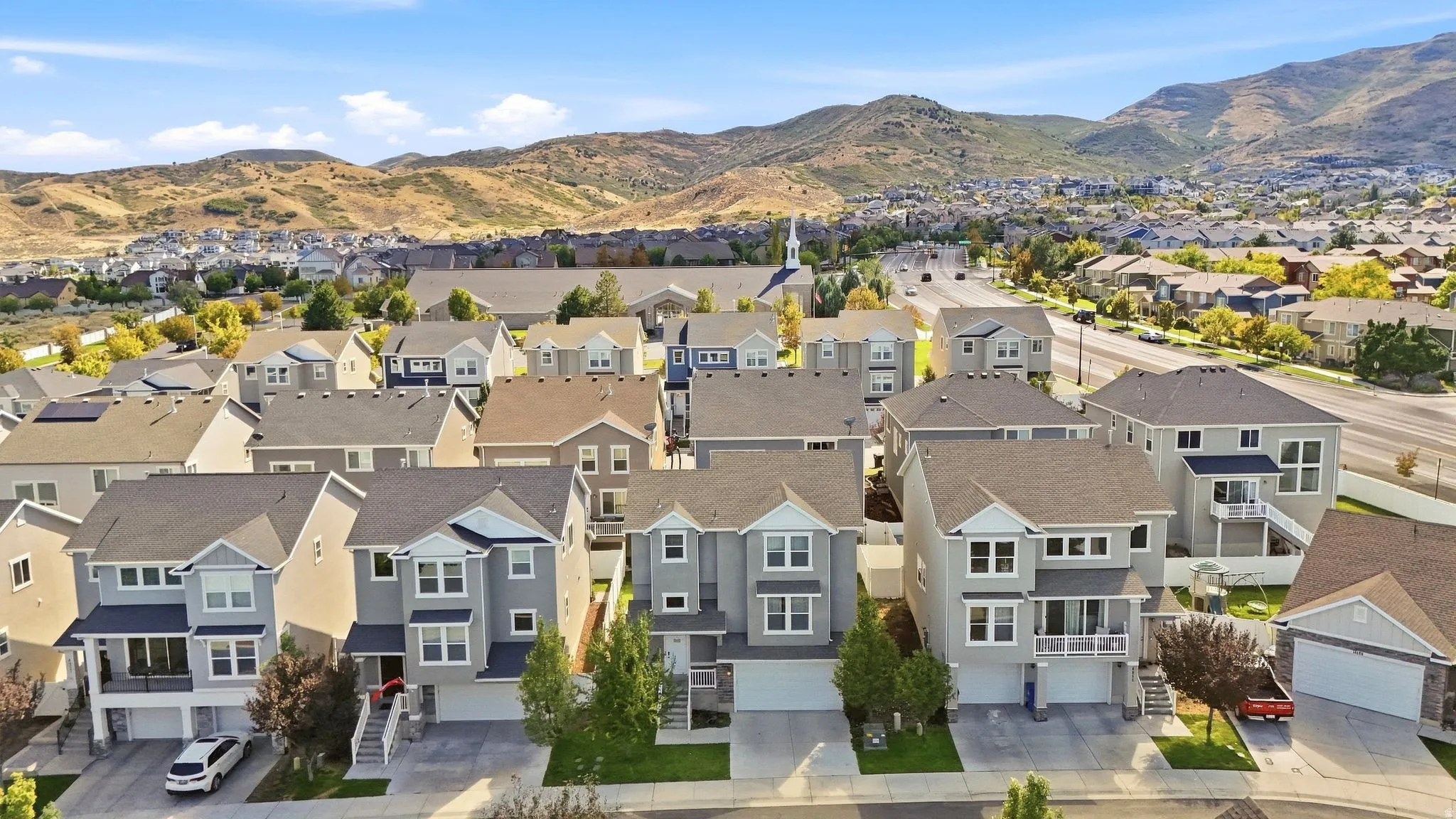 Contemporary residential neighborhood with mountain backdrop