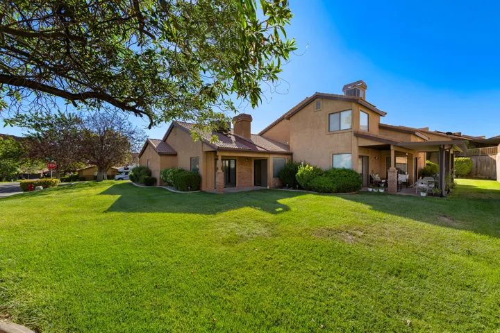 637 N Ridge View Dr, St. George, Utah 84770