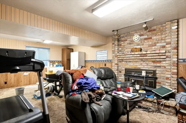 564 S Main St, Kaysville, Utah 84037